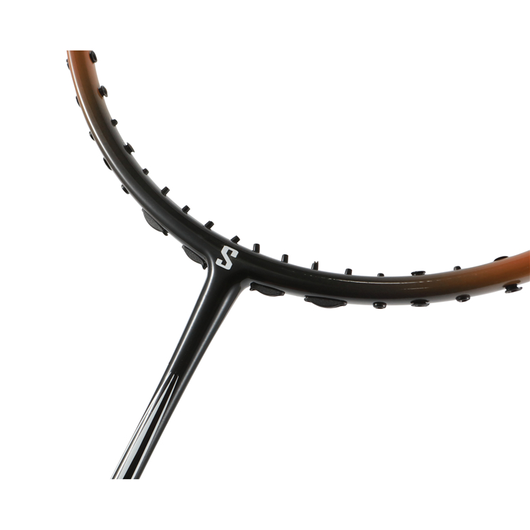Low tension Carbon fiber mater - đánh giá và giá Badminton Racket