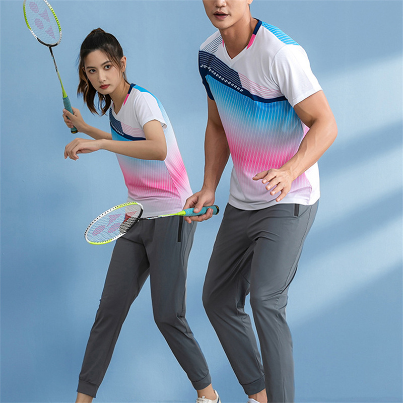 Badminton Jerseys & shorts Men - đánh giá và giá Badminton Shuttlecock